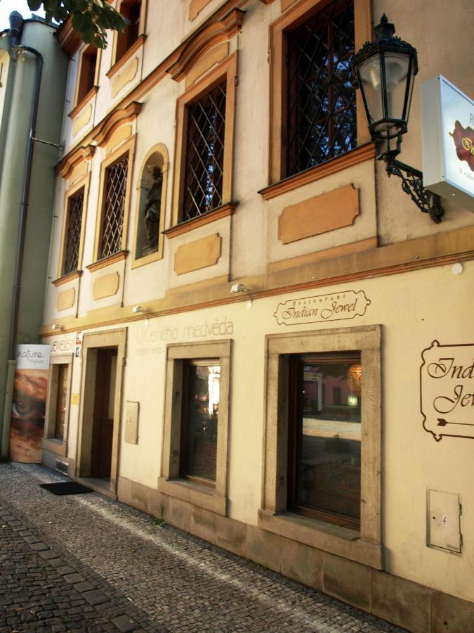 U Cerneho Medveda- At The Black Bear Apartment Prague Exterior photo