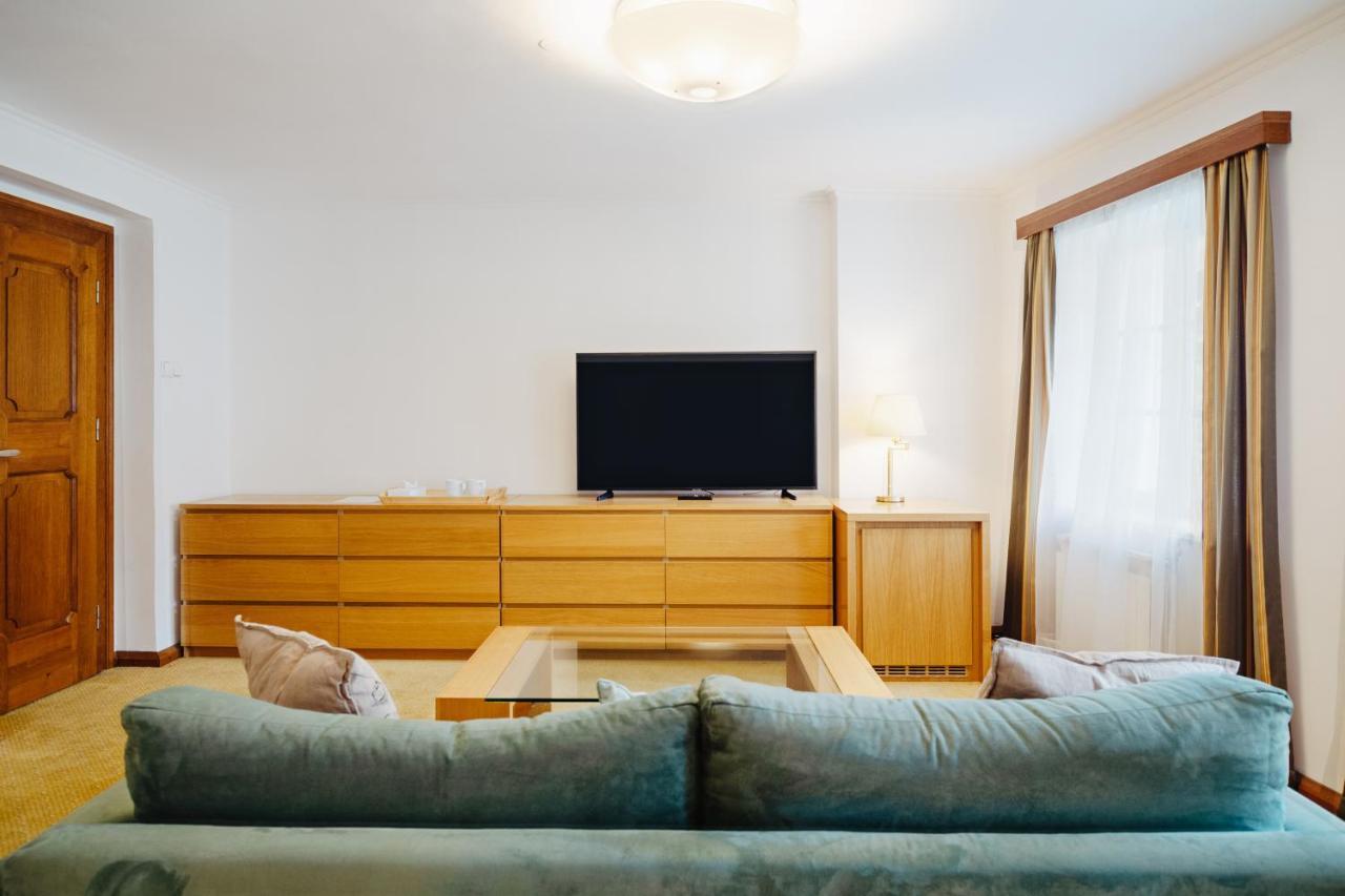 U Cerneho Medveda- At The Black Bear Apartment Prague Exterior photo