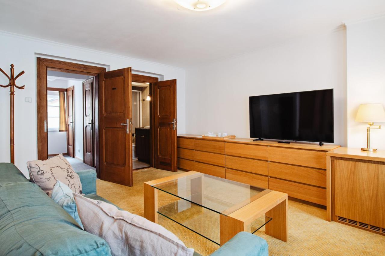 U Cerneho Medveda- At The Black Bear Apartment Prague Exterior photo