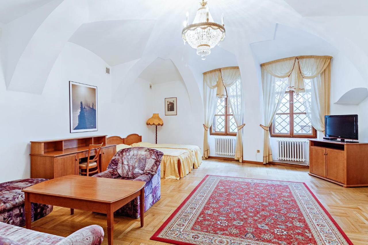 U Cerneho Medveda- At The Black Bear Apartment Prague Exterior photo