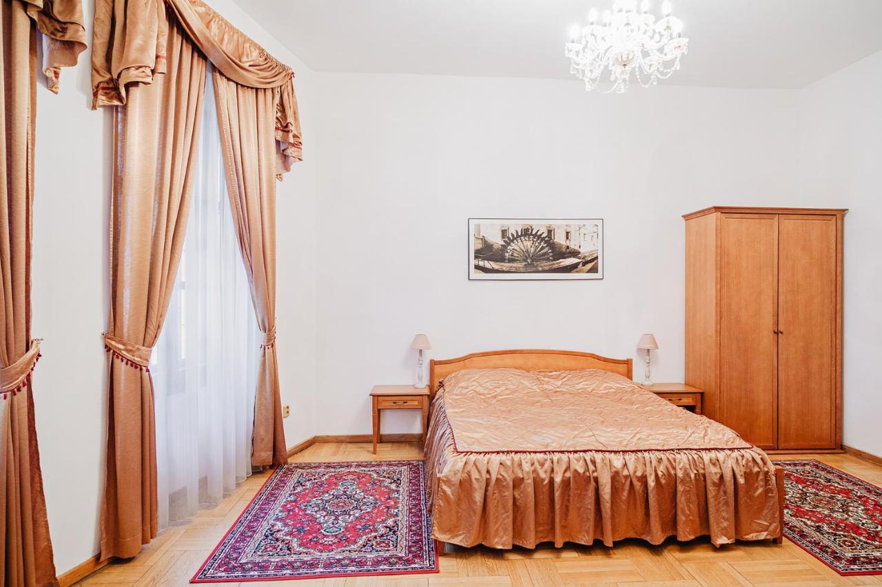 U Cerneho Medveda- At The Black Bear Apartment Prague Exterior photo